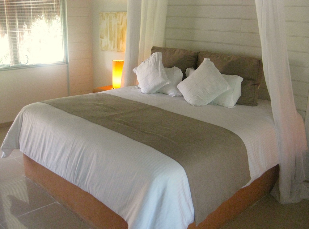 Superior Room King Size Bed with Buffet Breakfast and Spa Access - Photo 2