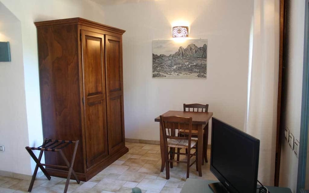 Superior Double Room, Balcony, Mountain View photo 3