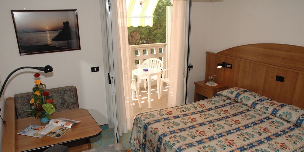 Junior Triple Room photo 1
