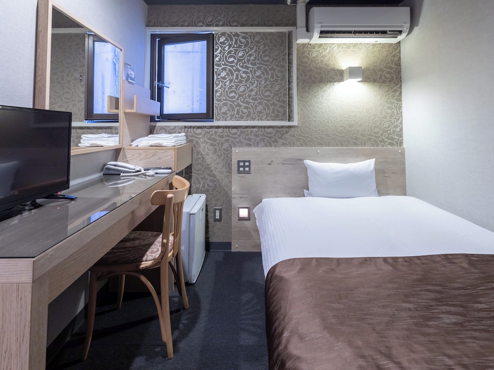 Semi Double Room, Non Smoking - Photo 1