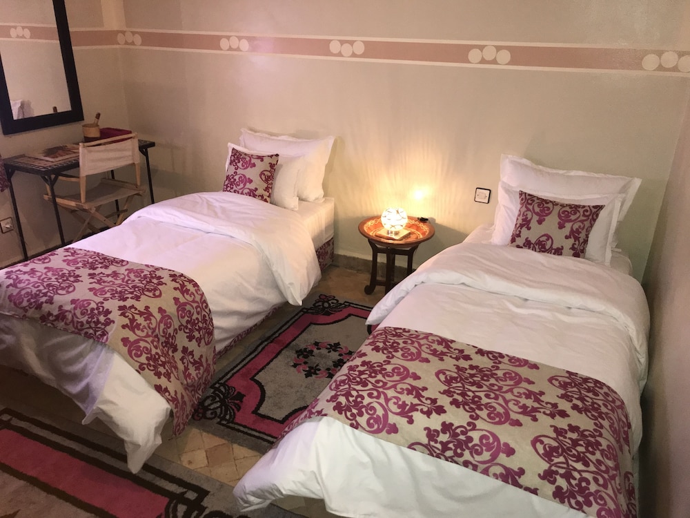 Standard Twin Room (Palmier) photo 1