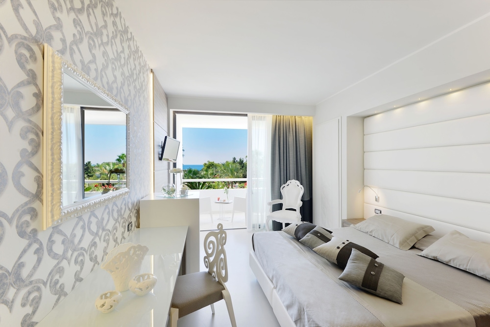 Junior Suite - Photo 2