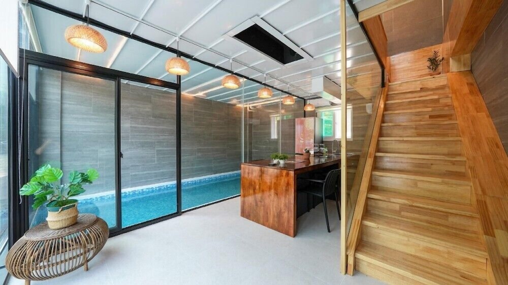 Room (A1) - Photo 1