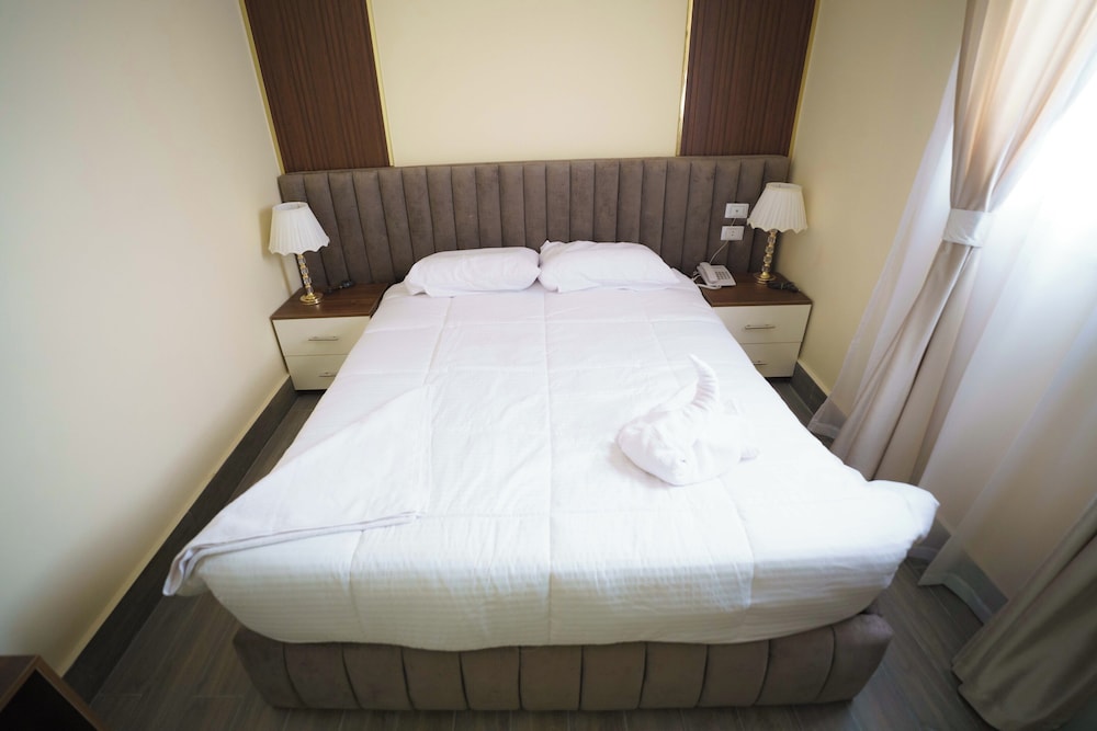 Luxury Double Room, 1 Double Bed, Mountain View