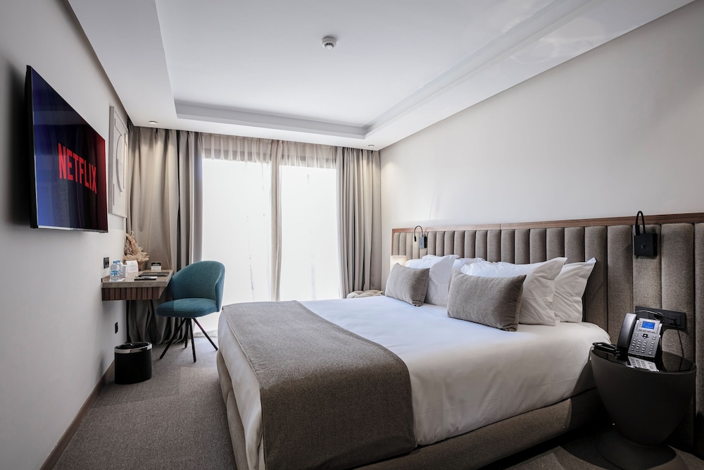 Classic Room, Balcony