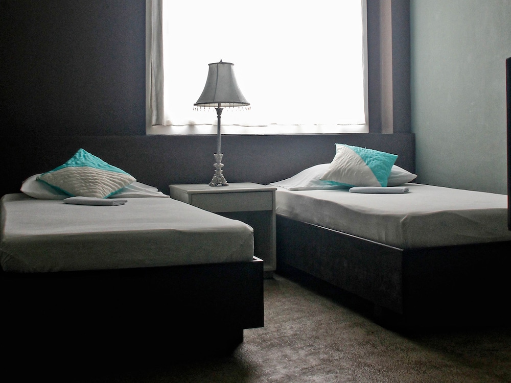 Standard Double Fan Room