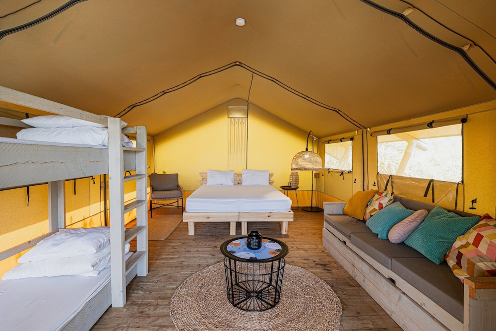 Luxury Tent photo 1