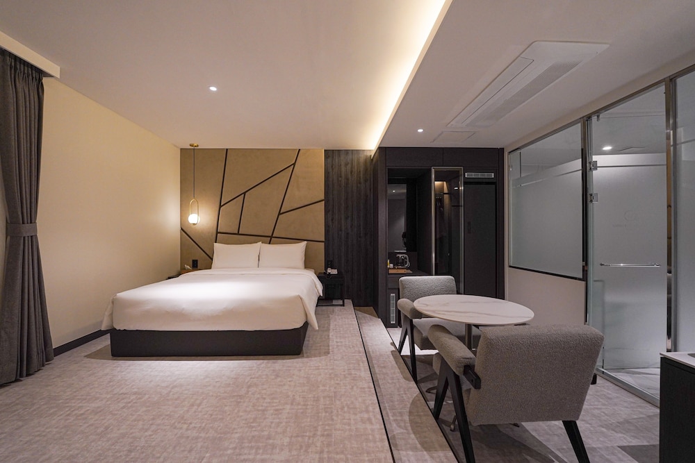 Premier Suite