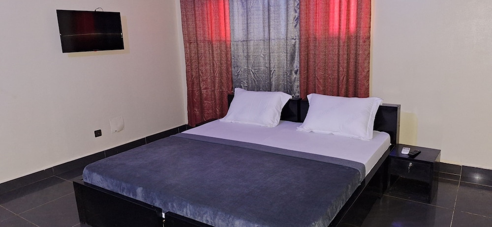 Economy Room, 2 Twin Beds photo 3
