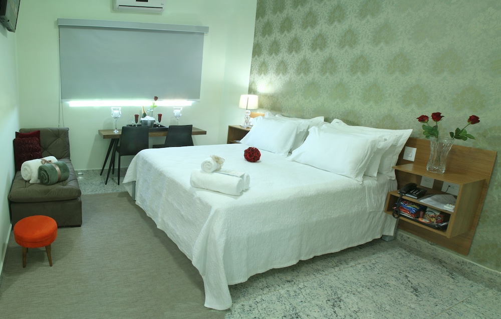 Deluxe Twin Room photo 2