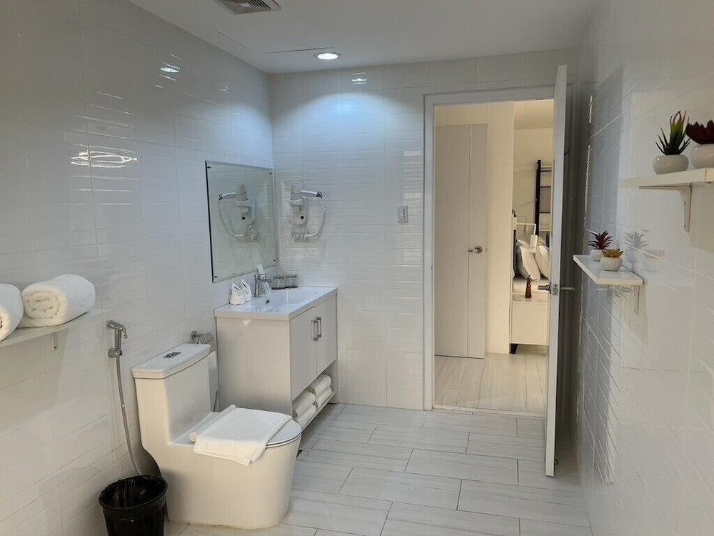 Premier Penthouse - Photo 13