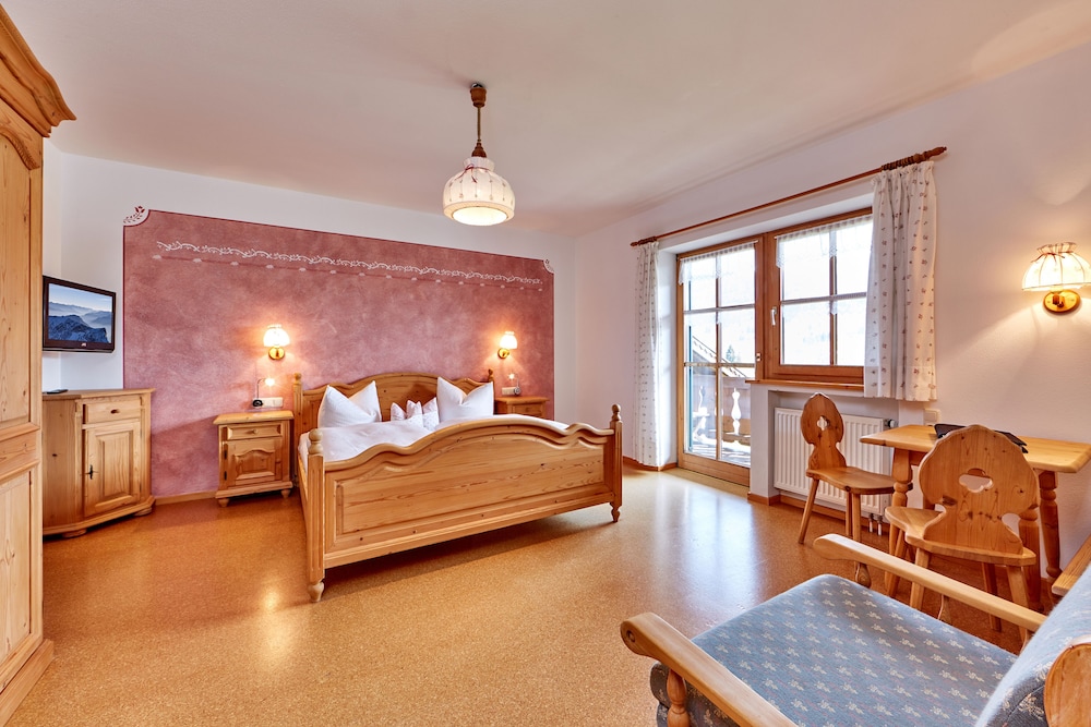 Double Room, Balcony, Mountain View (Morgensonne) photo 1