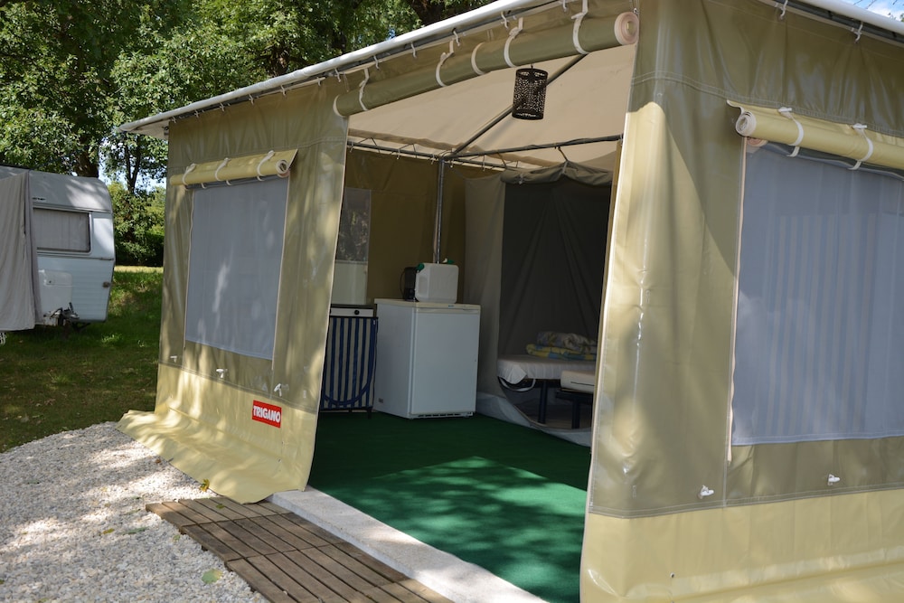 Bungalow photo 2