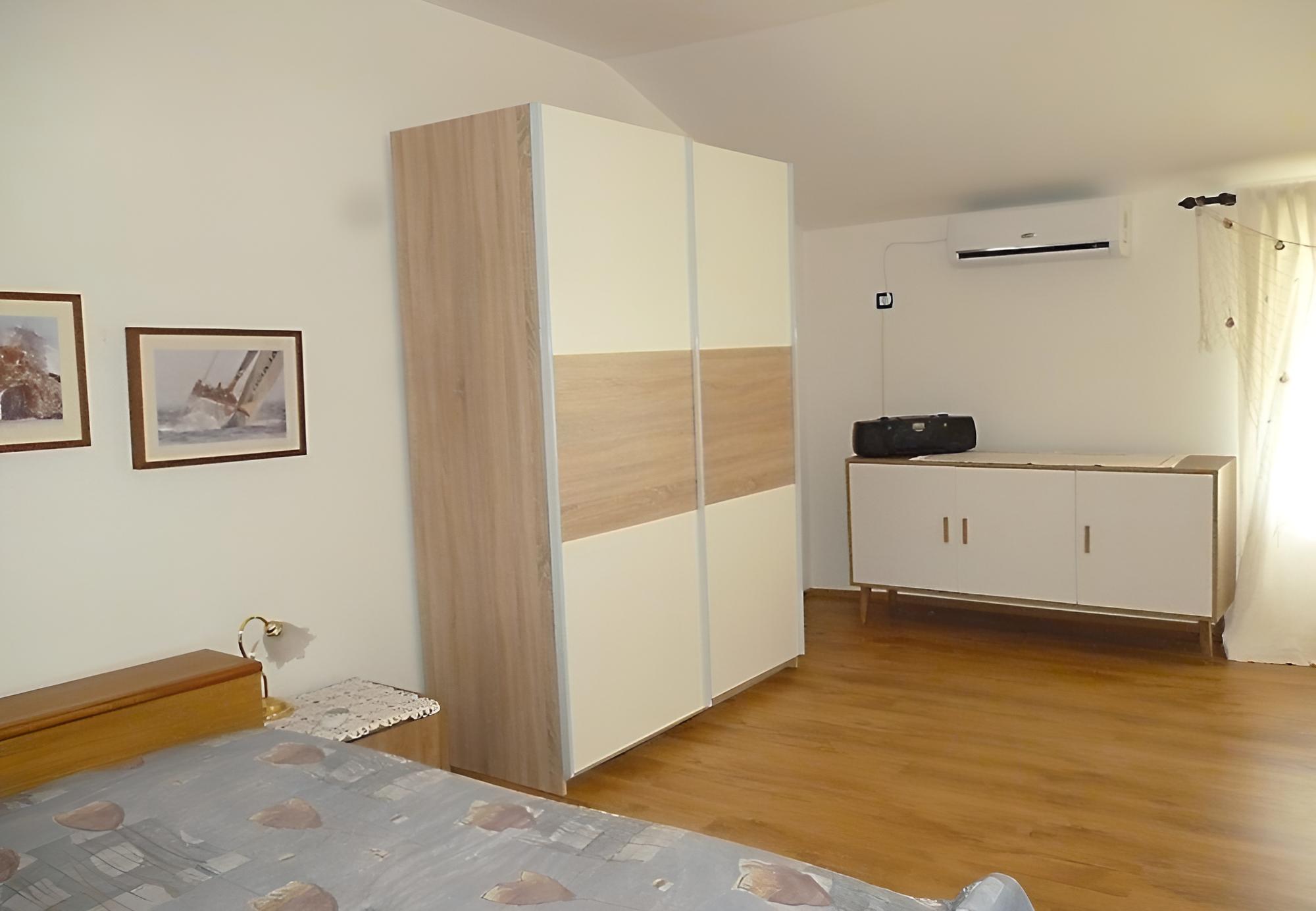 House (BoSi - free parking - H(2+2)) photo 3