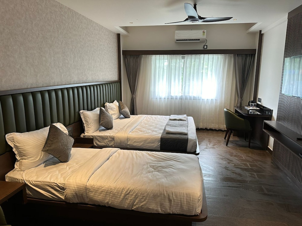 Executive Triple Room photo 1
