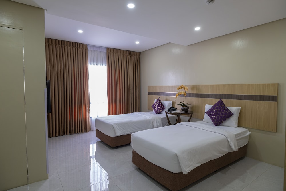 Deluxe Room - Photo 1