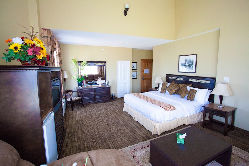 Suite, 1 King Bed