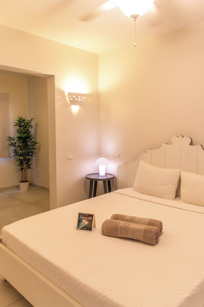 Deluxe Apartment, 1 King Bed