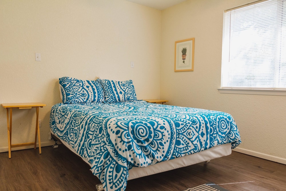 House, Multiple Beds
