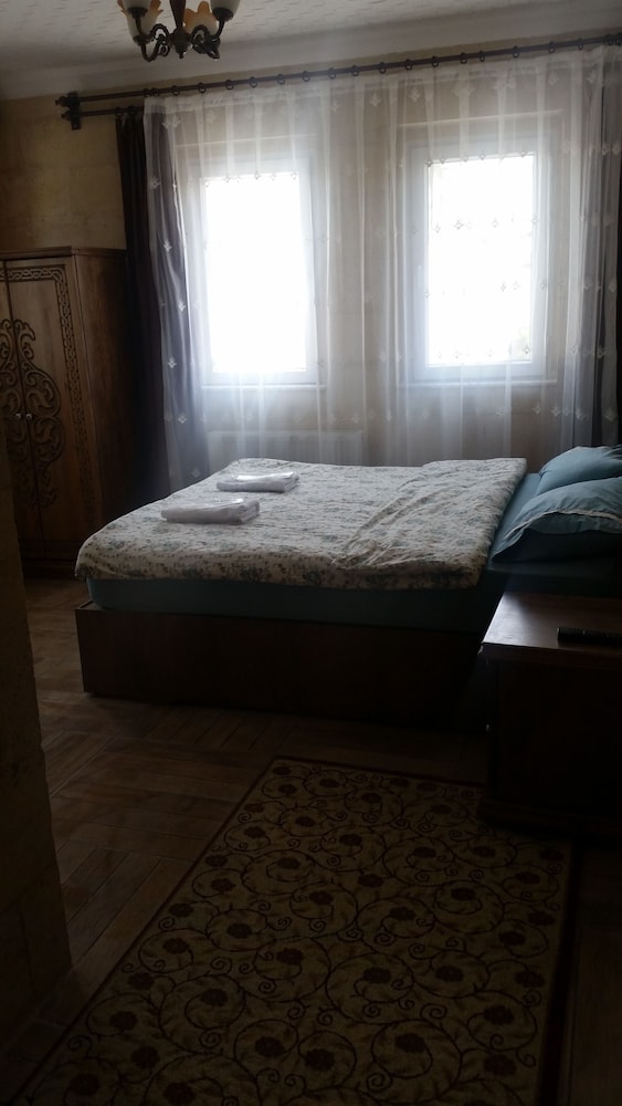 Deluxe Double Room, 1 Bedroom, Hill View photo 3