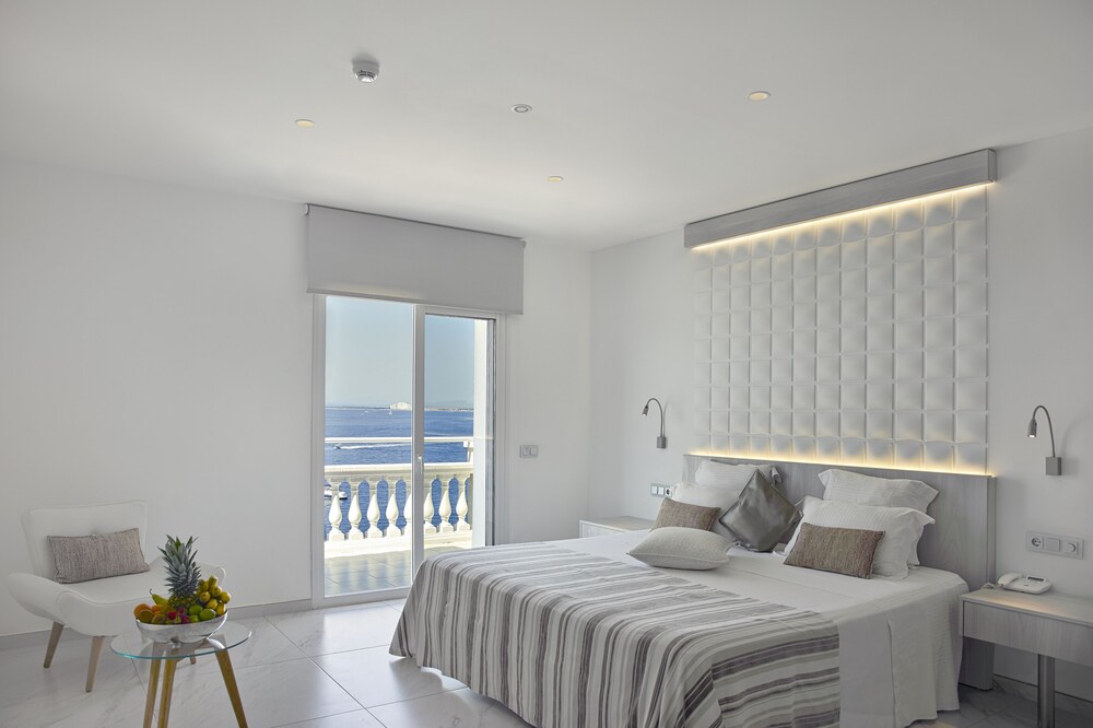 Family Suite, Terrace, Sea View