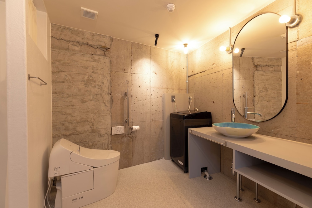 Standard Twin Room, City View photo 3