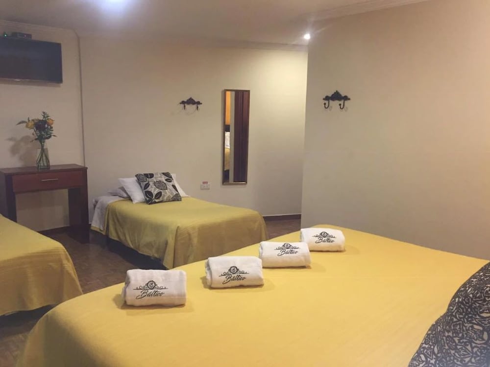 Standard Quadruple Room, Multiple Beds