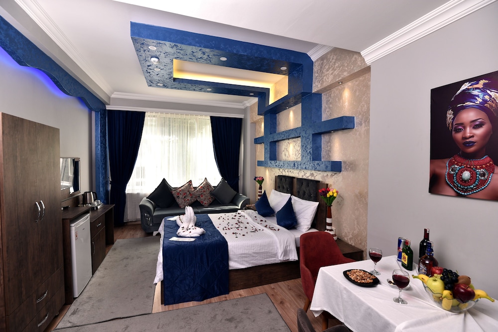 Family Quadruple Room, Terrace photo 2