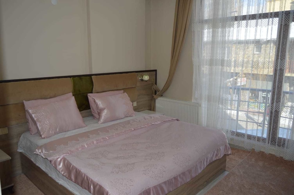 Double or Twin Room photo 3