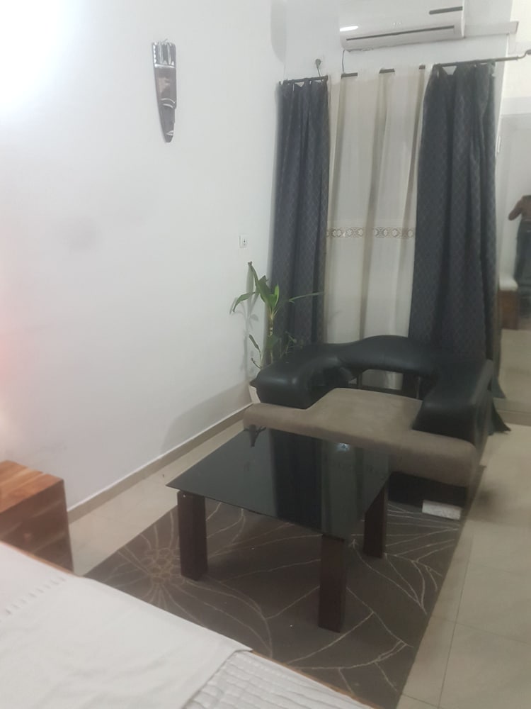 Comfort Suite, 1 Bedroom, Refrigerator & Microwave, Ground Floor photo 3