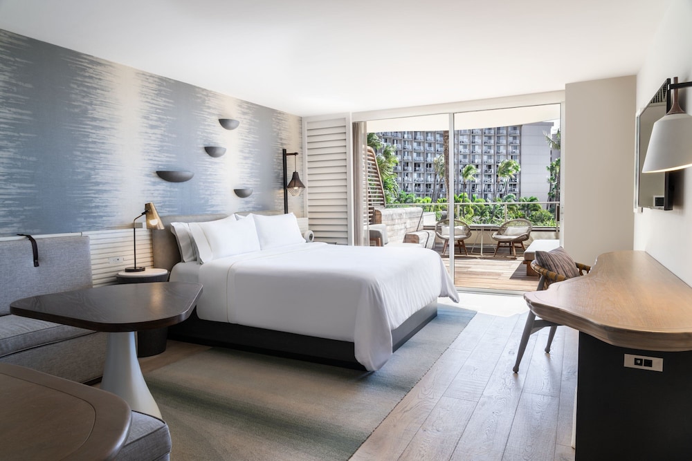 Room, 1 King Bed, Lanai (hokupa'a Tower, Extended Lanai)