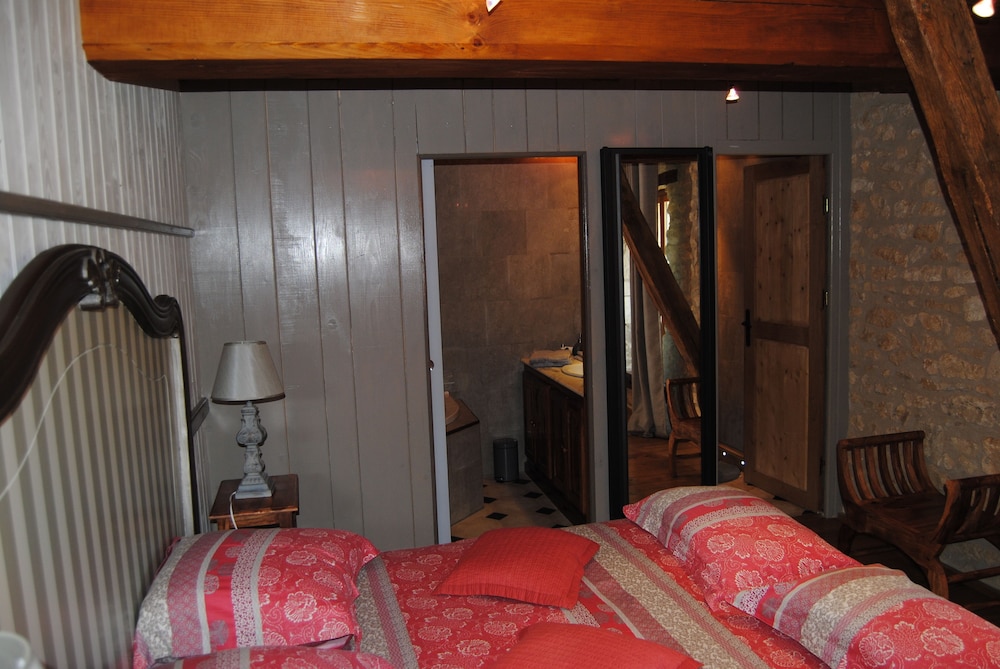 Comfort Double Room, 1 Bedroom, Bathtub, Garden Area photo 3