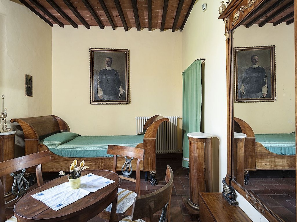 Villa photo 3
