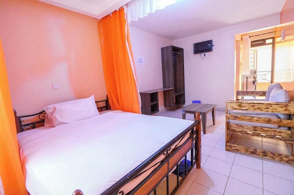 Standard Room photo 3