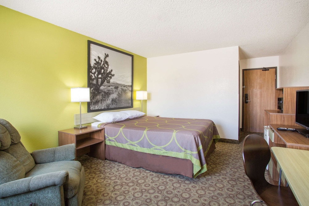 Room, Accessible - Photo 1