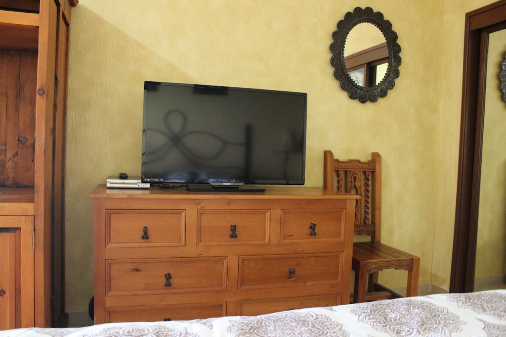 Condo, 2 Bedrooms, Sea View