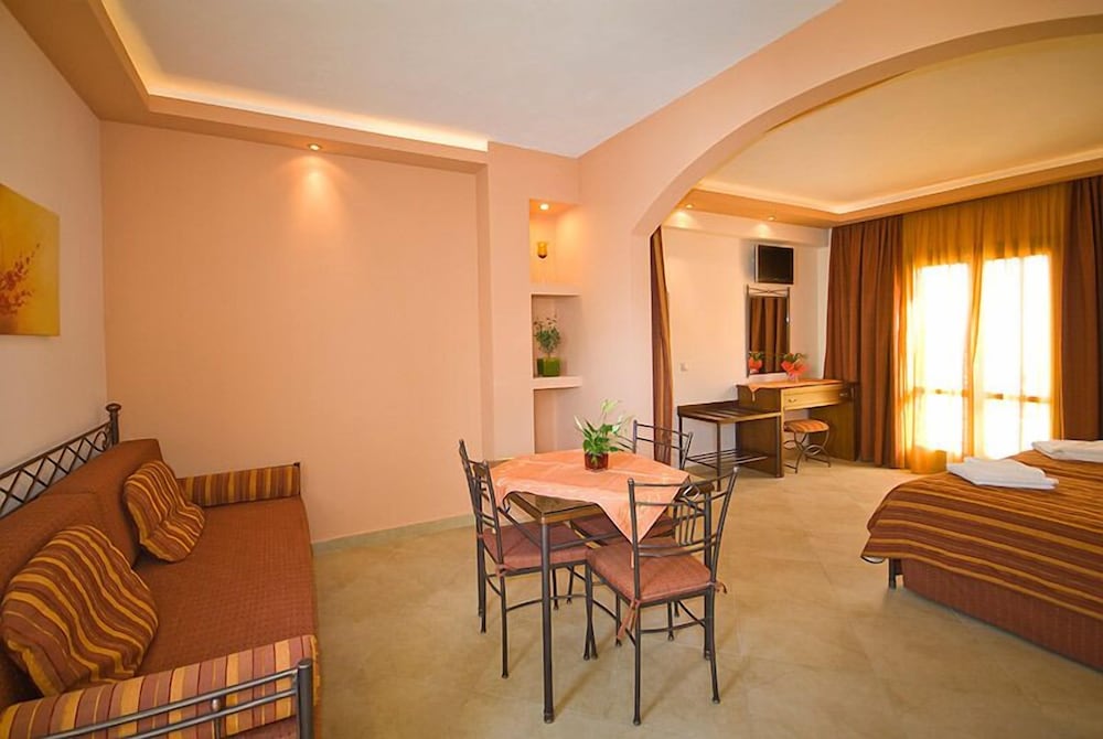 Junior Suite - Photo 10