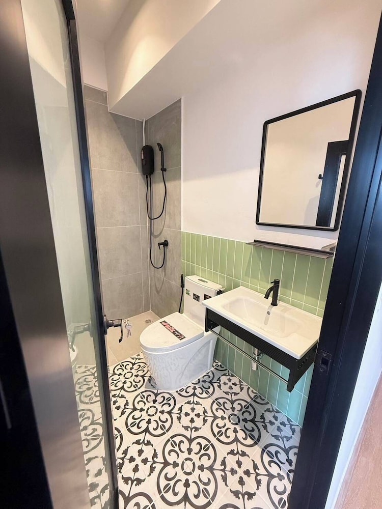 Deluxe King Room photo 3