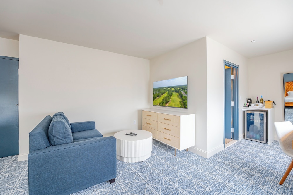 Premium Studio Suite photo 1