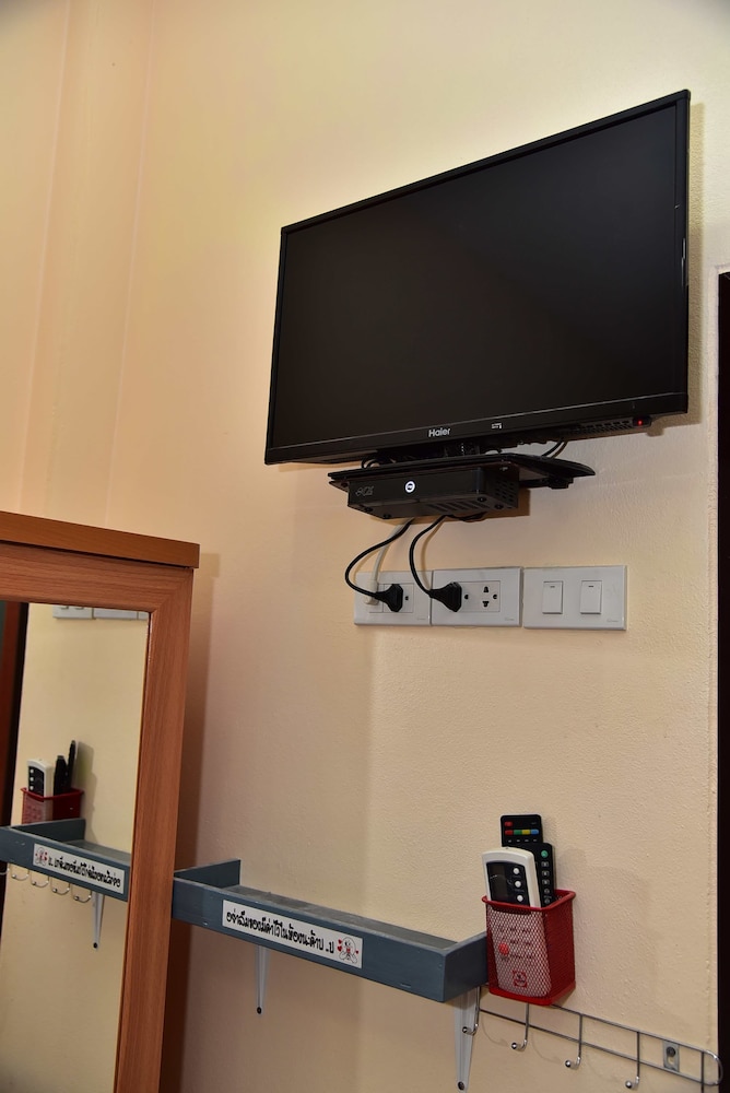 2 Rooms Bungalow photo 3