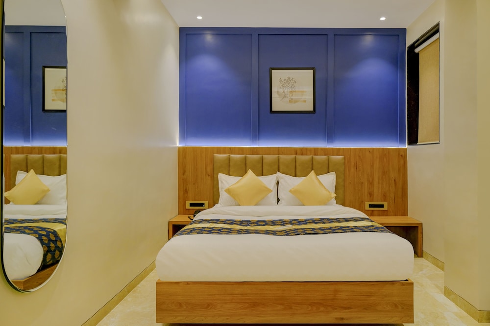 Sapphire Suite - Photo 6