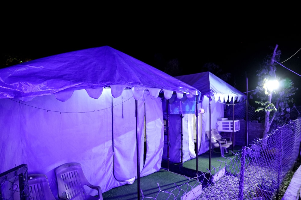 Signature Tent