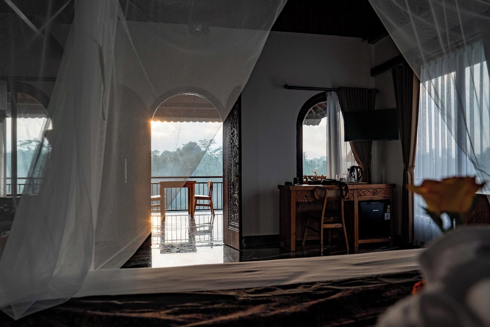Grand Suite, Balcony, Valley View