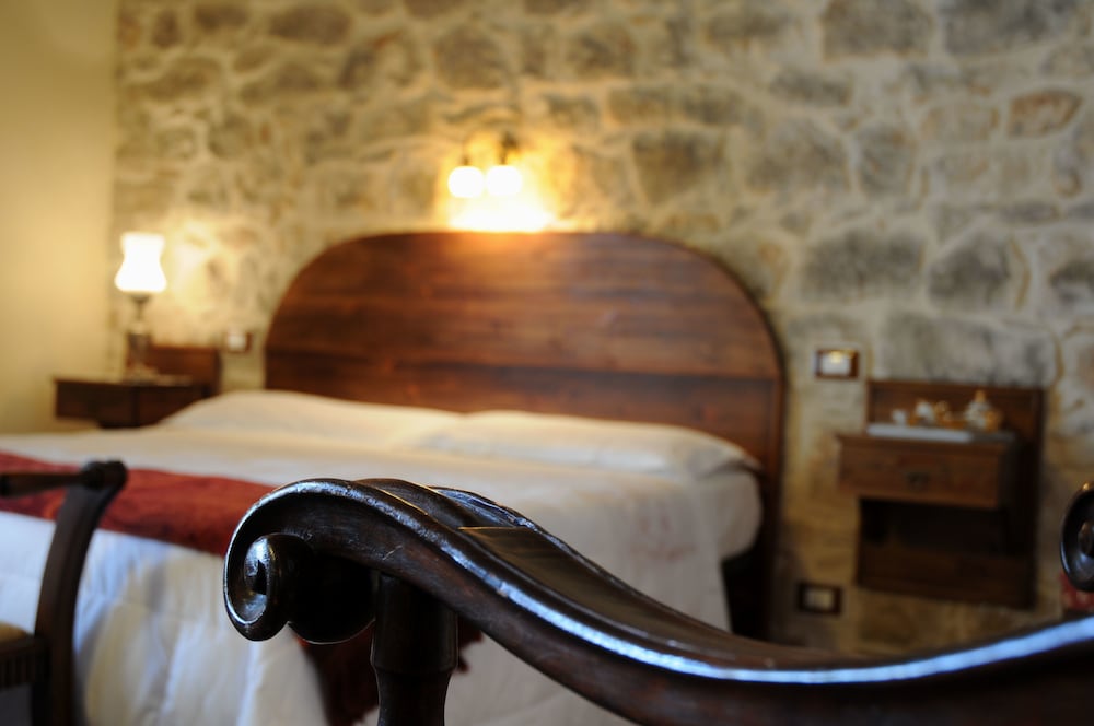 Classic Double or Twin Room - Photo 4
