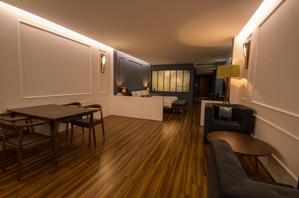 Junior Suite - Photo 7