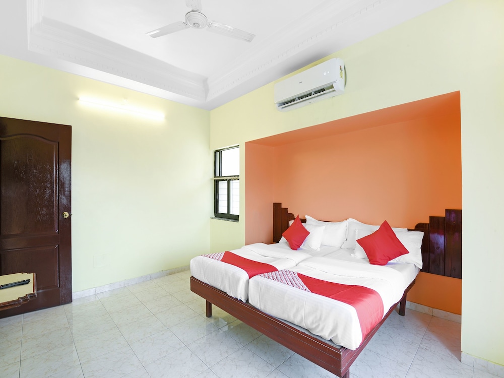 Deluxe Double Or Twin Room, 1 Queen Bed photo 1