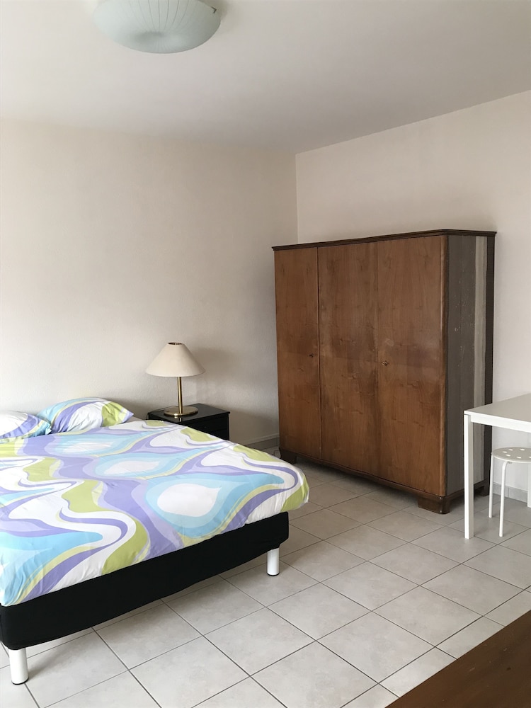 Standard Studio Suite, 2 Twin Beds, Kitchen