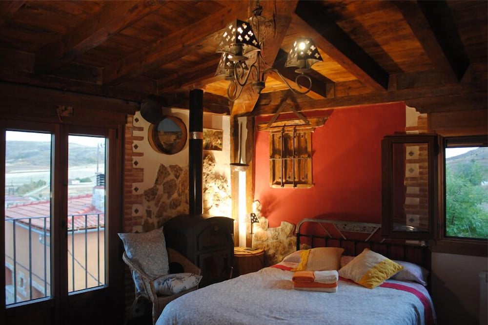 Casa Tradicional, Múltiples Habitaciones, Vista a la Montaña