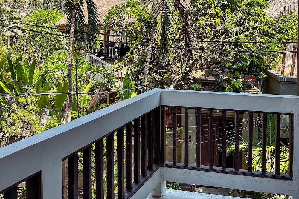 Double Room with Alley View - Photo 2