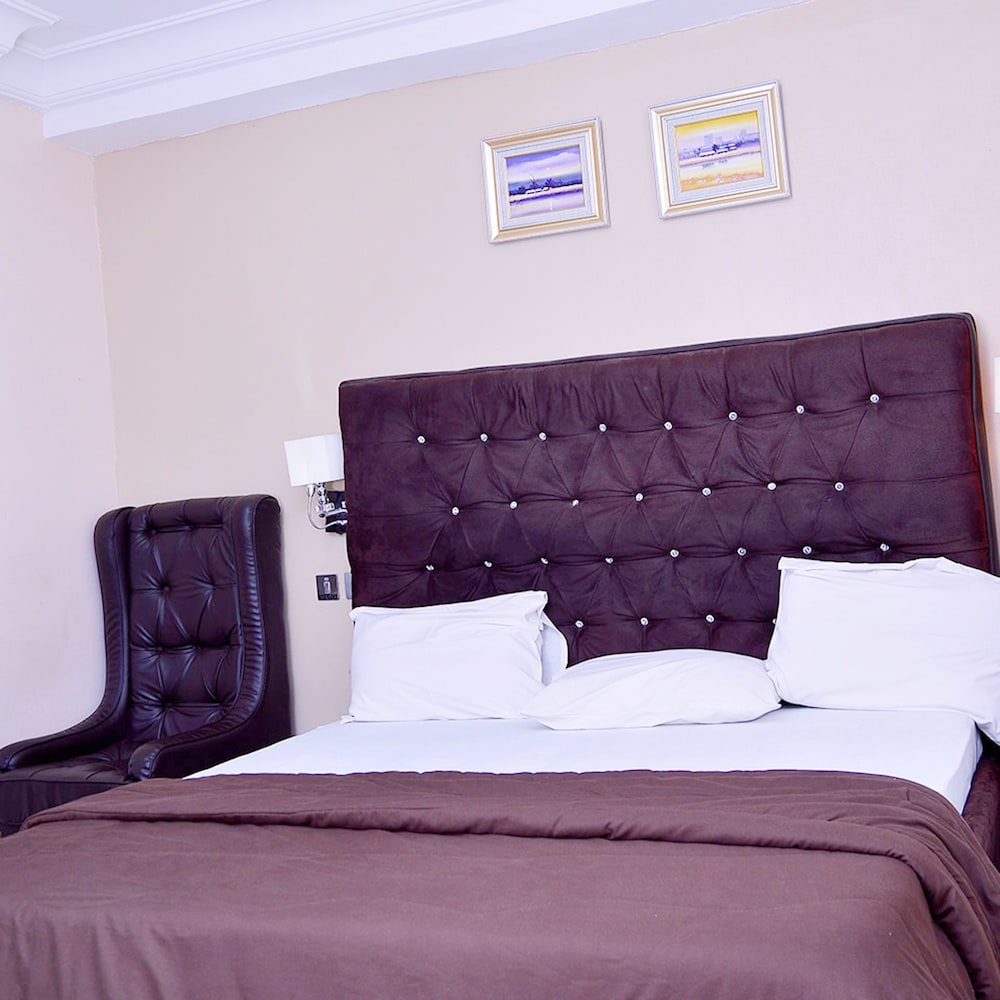 Exclusive Room